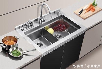 油烟机|厨房里不要装这两种东西，用过就知中看不中用，后悔入住才发现