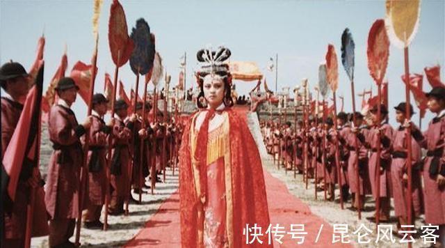 曹雪芹#红楼梦:尤氏三艳就像低配版贾府三春,曹雪芹为何这样写?