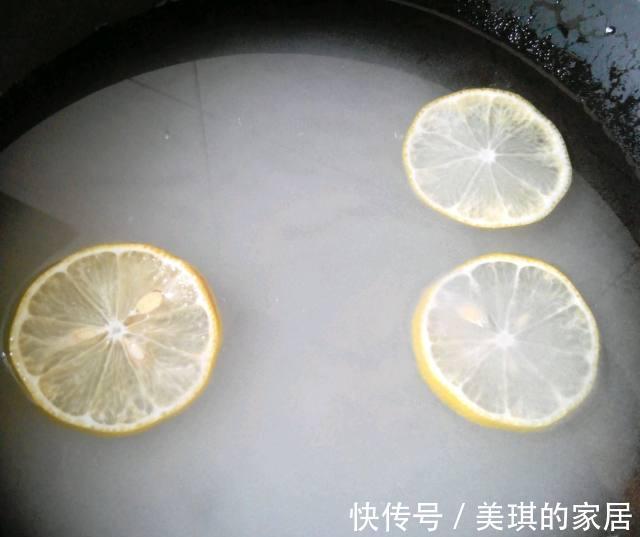 蛋液|老式提浆五仁月饼，皮酥脆馅香甜，味道一点都不腻，太好吃了