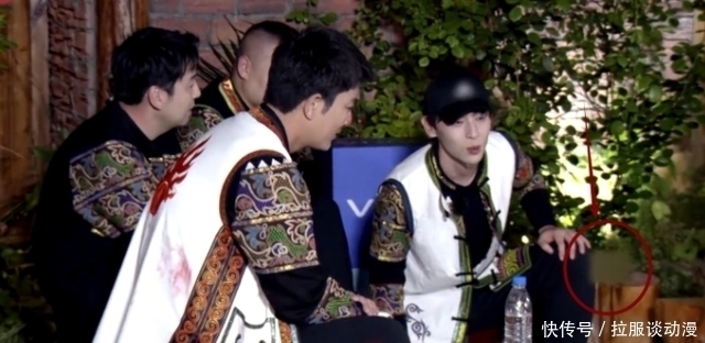 邓伦|糊了？邓伦拍摄时公然吸烟，节目组紧急打码P图，却无人在意