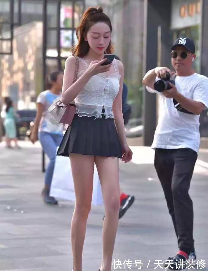 诱人|美女脚上搭配上一双尖头的绑带高跟鞋,走在路上有一种勾人的风格