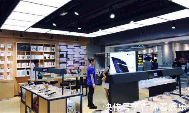 差距|实体店和网上买手机，差距到底有多大别被坑了都不知道！