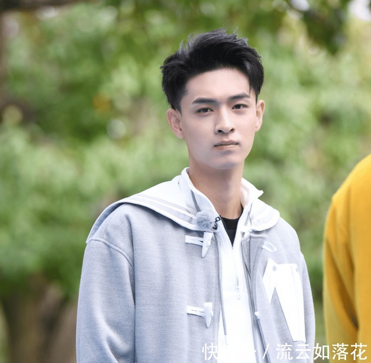 《奔跑吧10》常驻嘉宾已确定老成员回归概率大，热门人选却是他俩