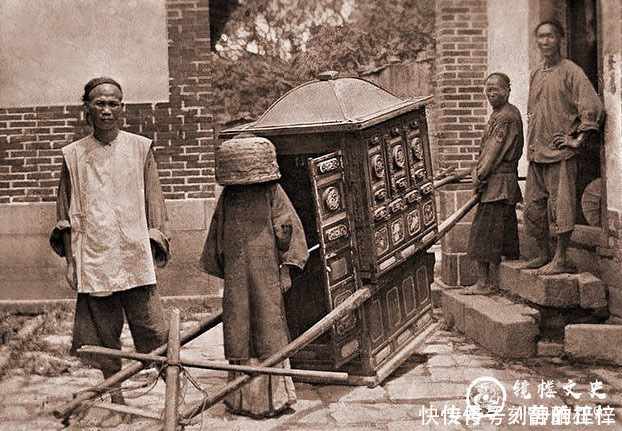 中年|20世纪初老照片,真实还原当时社会百态