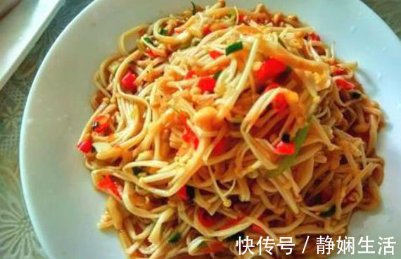 海底捞|美食推荐：酸菜鱼，凉拌金针菇，茄汁虾仁豆腐，蒜香鸡翅的做法