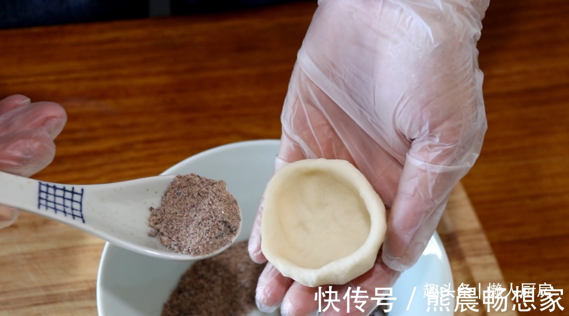 早餐饼|红糖饼不用发面,还会流心,吃在嘴里会爆浆