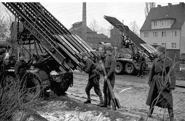 火箭弹|德军最忌惮的苏式装备，一秒160发火箭弹，志愿军用来重创美军