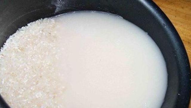 解决|白衣服好看但容易脏,掌握好7个小妙招,轻松解决生活难题