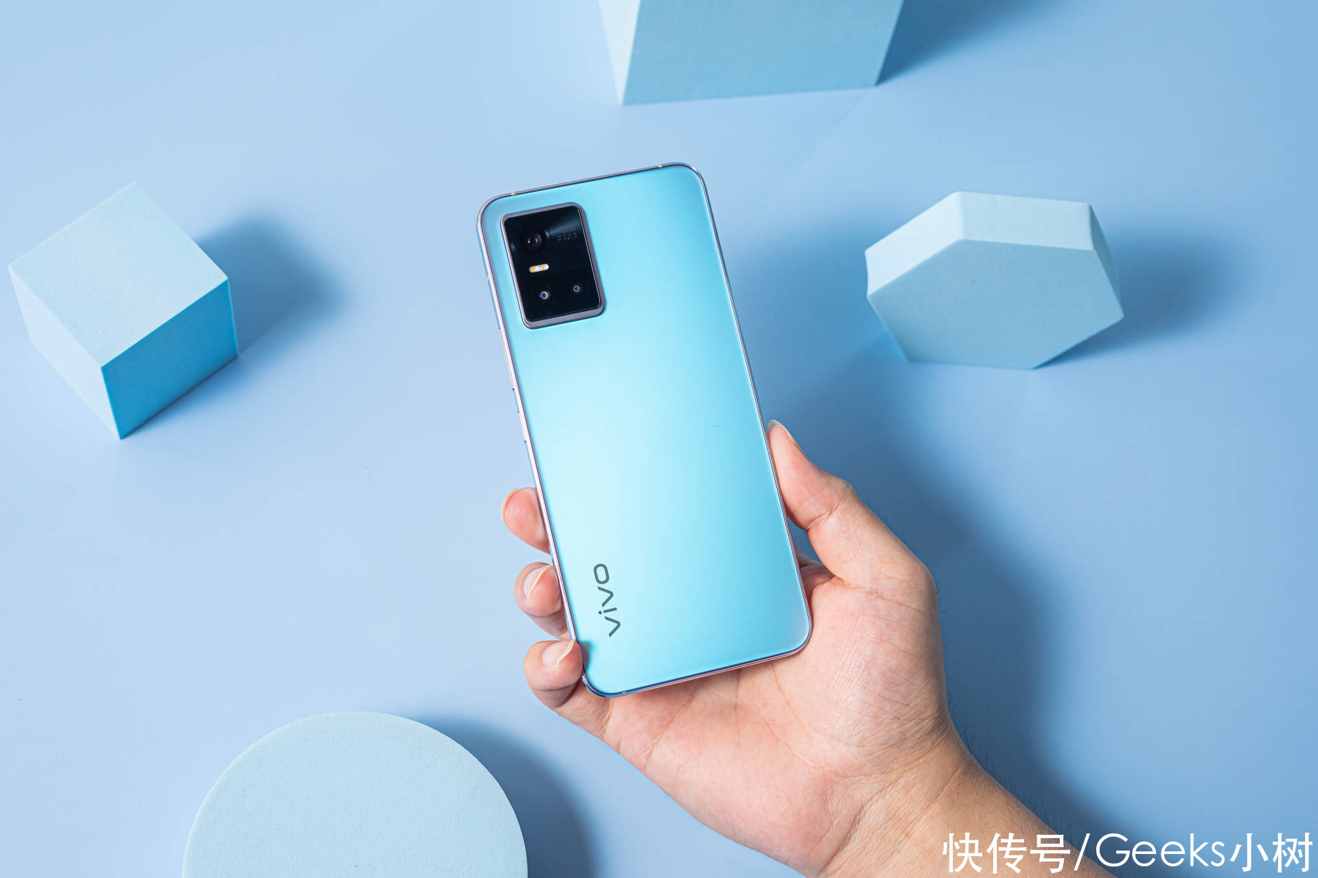 轻薄|自拍手机推荐！vivo S10 Pro自拍再升级，值得体验