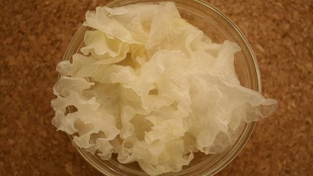 黑豆|红枣的“黄金搭档”找到了,搭配泡水喝,补气养血,让你面如桃花