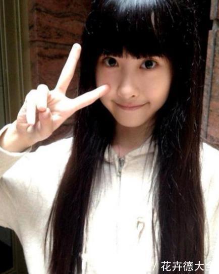 姐妹|母女神似萝莉姐妹,显嫩宝妈双马尾发型,宝爸:她真的是我老婆