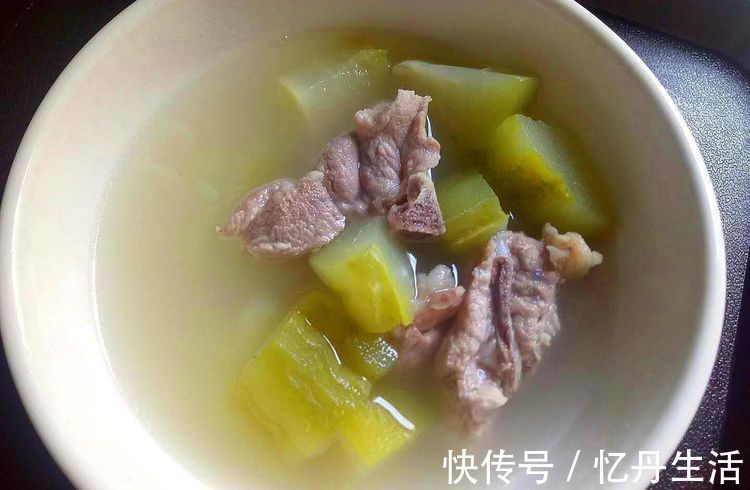 冬天不懂吃这菜可惜了，比白菜便宜，比猪肉补钙，孩子多吃更聪明