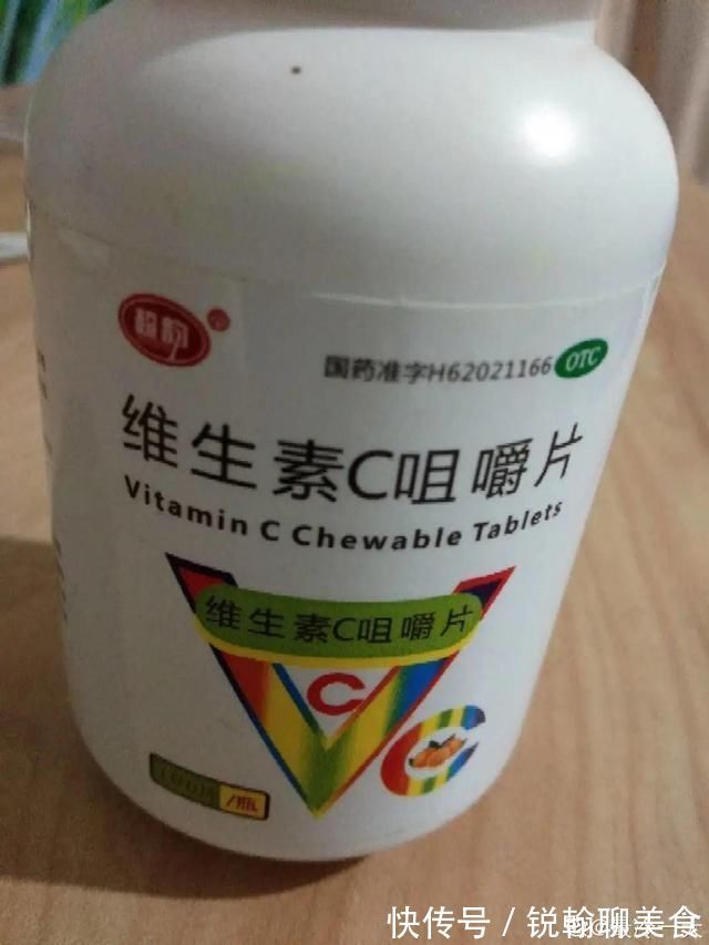 1粒小药片，碾碎丢水里，花像吃了兴奋剂疯长