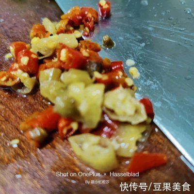 泡椒白菜梗|好吃的泡椒白菜梗，是不是很有食欲呀