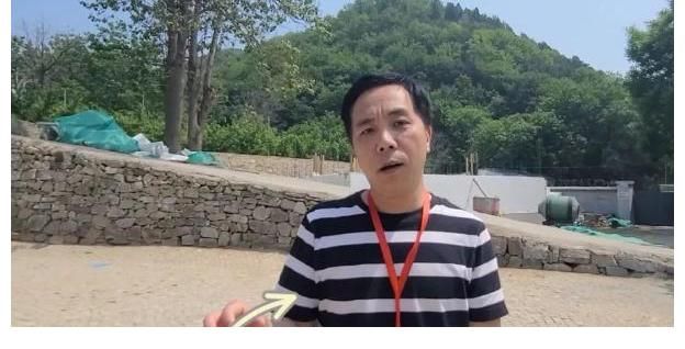 張藝興新綜藝套路《爸爸去哪兒》導演謝滌葵，套路雖老但好用