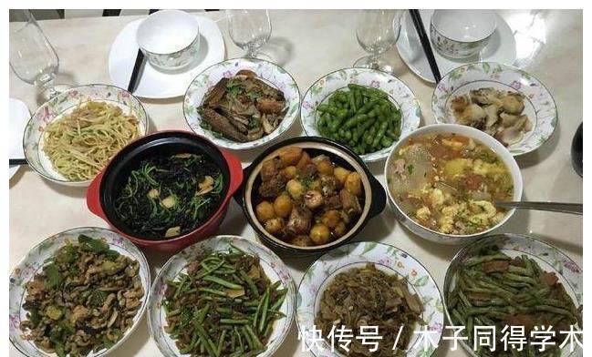 大头菜|岳父母来家里做客，当天我特意做一桌菜招待，饭后岳母夸我厨艺好