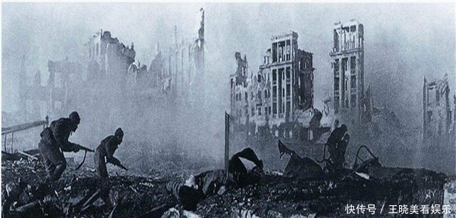 苏联作家邦达列夫小说《选择》,把莫斯科保卫战表现得太过凄惶