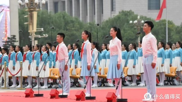 10个青少年瑜伽动作，改善含胸驼背等体态|健身成长手册 篇二十三：暑假特别定制 | 改善