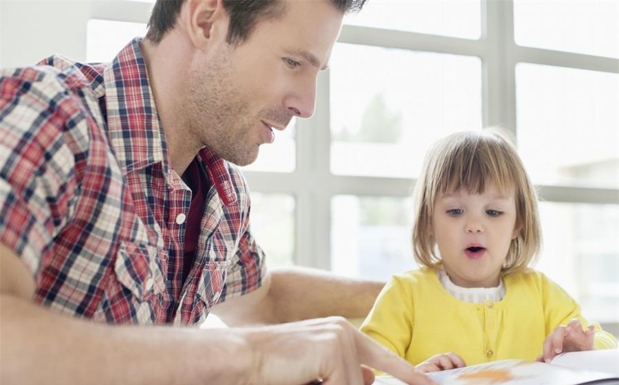 抽出|孩子的成长离不开父母的陪伴,但这些陪伴误区,父母应尽量避开