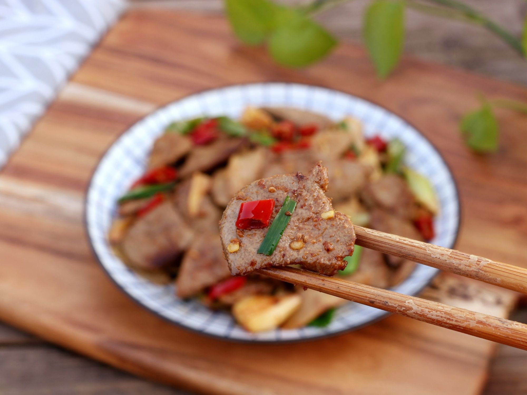 冬天外行人吃牛羊肉,内行人专吃它,营养又滋补,怕冷的人多吃点