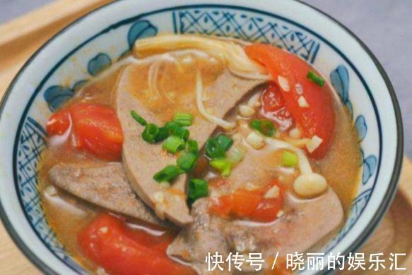 番茄猪肝汤|立秋前后,多给家人喝这碗汤,三块钱炖一大锅,孩子常喝视力好!