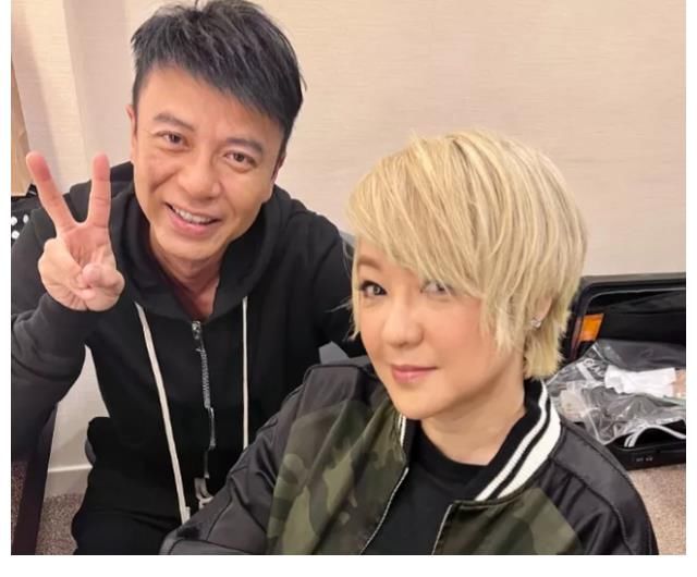 “一日為師，終身為父”，李克勤時(shí)時(shí)不忘提攜冠軍伍珂玥