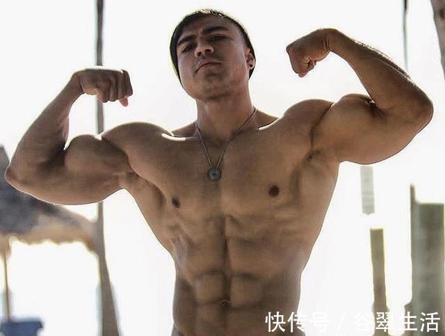 三角肌|普通人健身，这个动作还是别练了，浪费时间