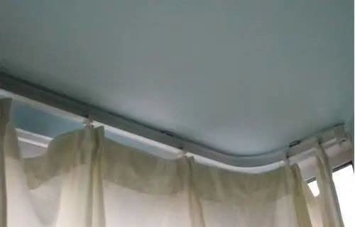 窗帘杆|头一次见人装窗帘不用窗帘杆,这样设计,好看又好用