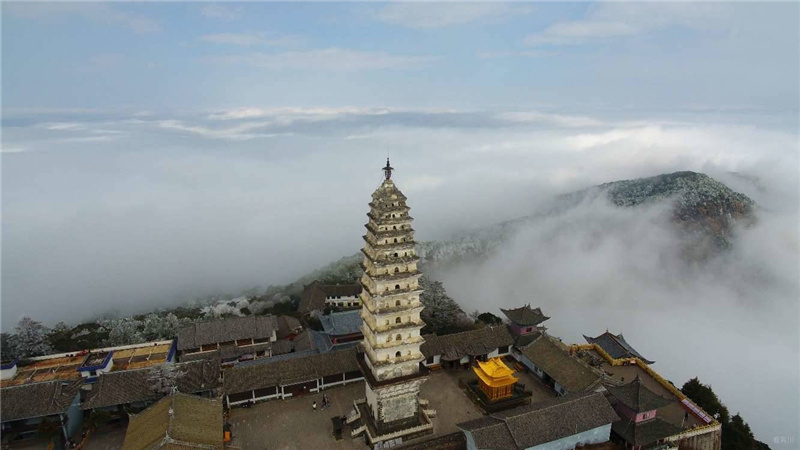 雪后的鸡足山 化身梦中仙境