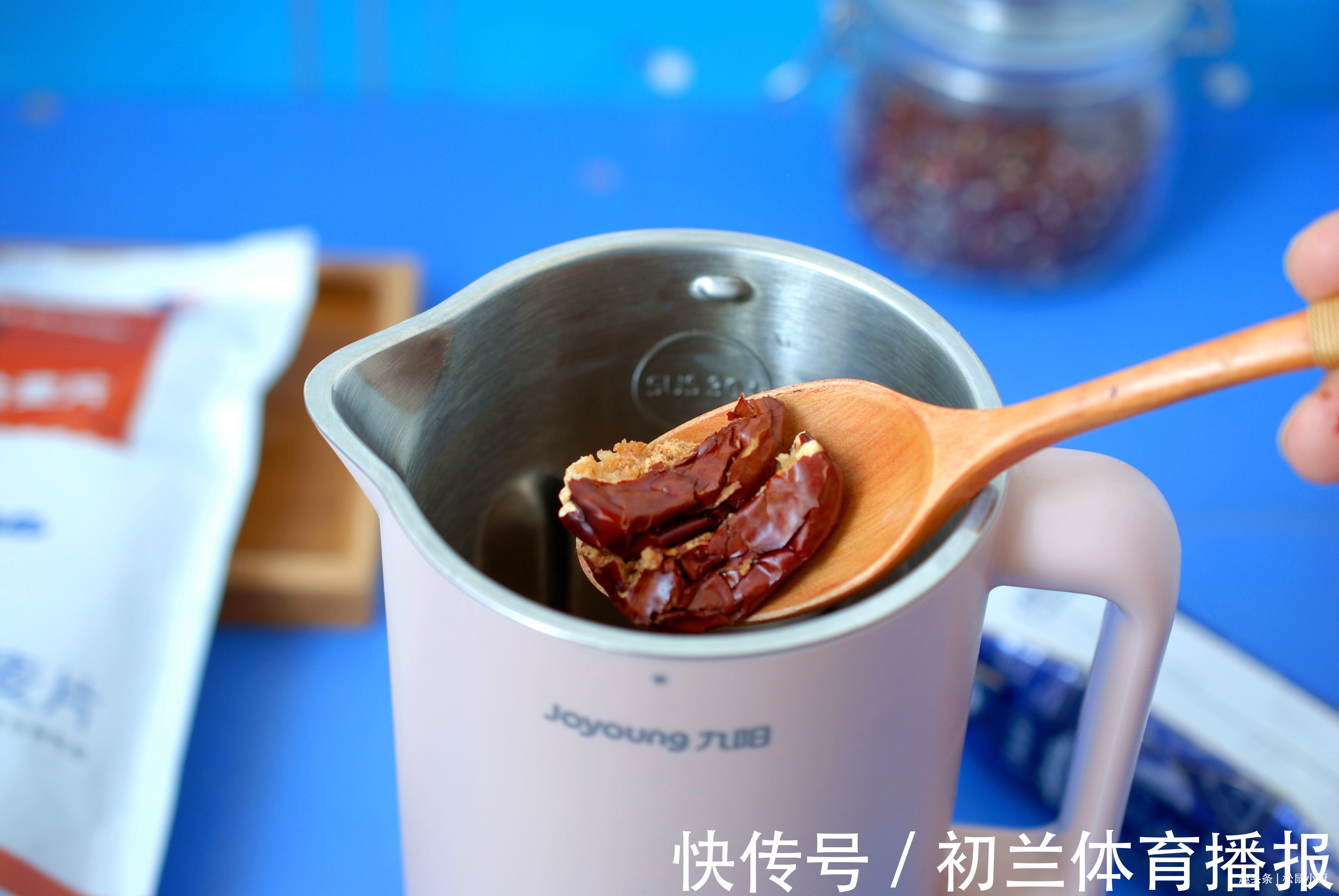 中国居民膳食指南|30岁之后,早餐要这么吃,低卡低热量健康又饱腹,一杯就够了