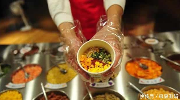 最爱|他一生入狱2次,破产3次,发明一样食品,成为中国人的最爱