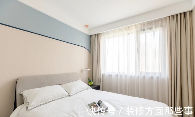 装修|119平现代风橘色在灰白色的基底中进行调和，让空间充满活力