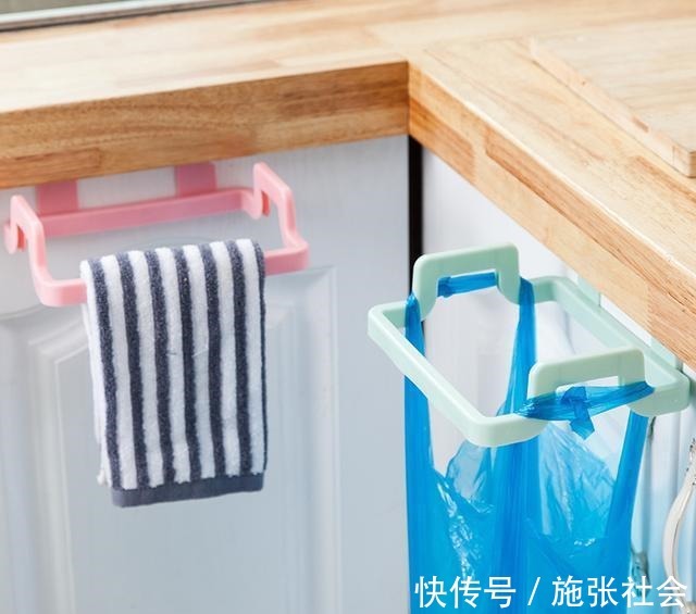 收纳|去嫂子家才知晓厨房从不摆瓶瓶罐罐，学学人家，干净整洁不占地