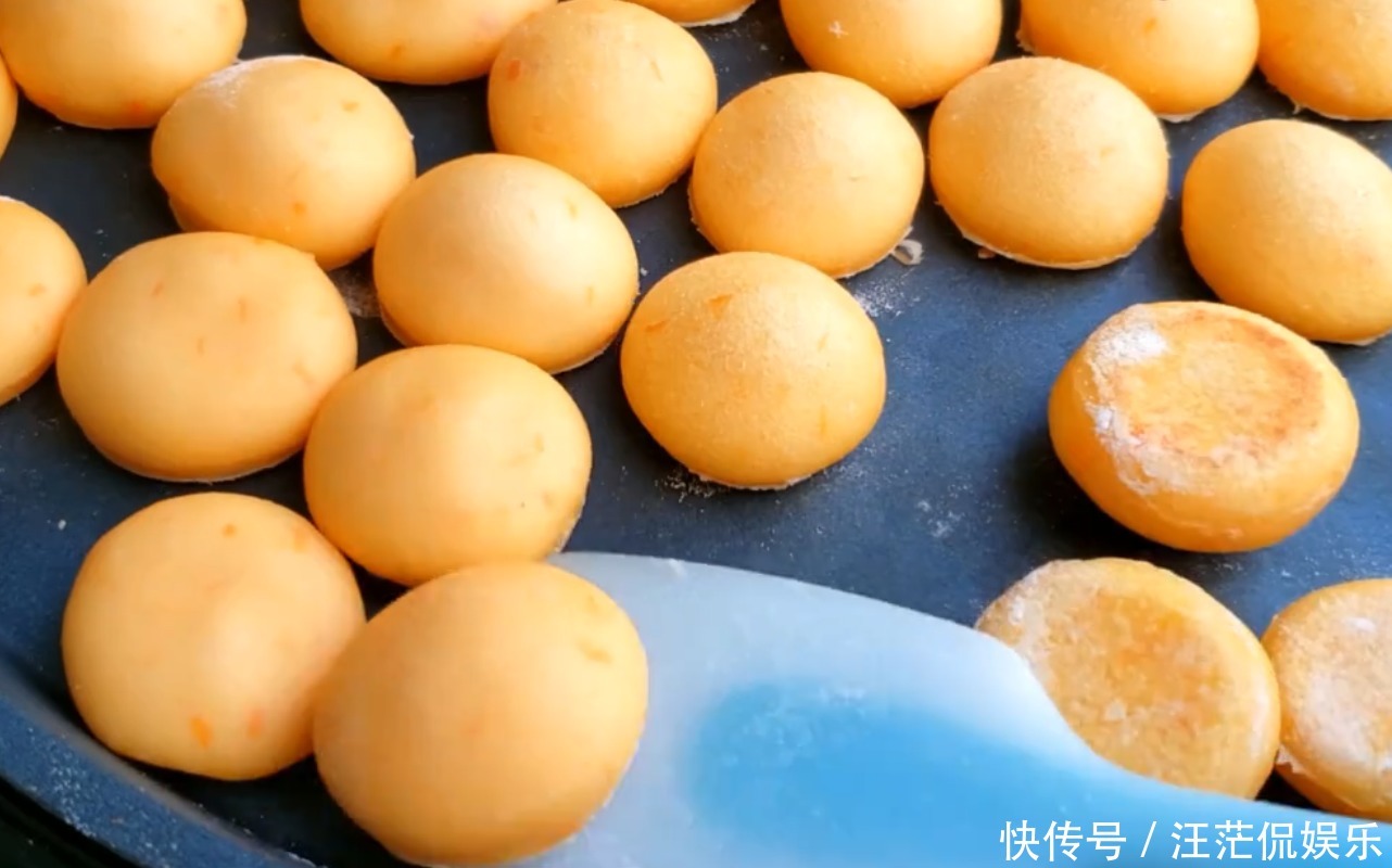 外酥|红薯不要煮粥喝了,咱们来做个小零食,外酥里嫩,香甜美味