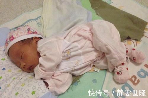 被子|1岁宝宝睡觉“姿势”火了,掀开被子的一瞬间,网友:天外飞仙?