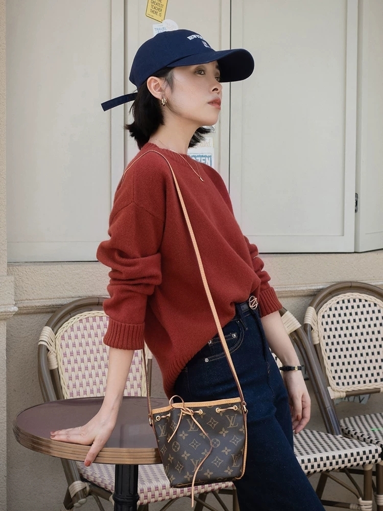 半身裙|30+女性秋后降温怎么穿?毛衣针织衫配牛仔裤高级减龄,温柔优雅