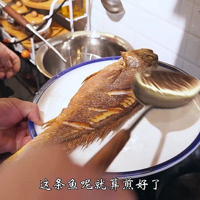 甜面酱|排骨焖黄鱼