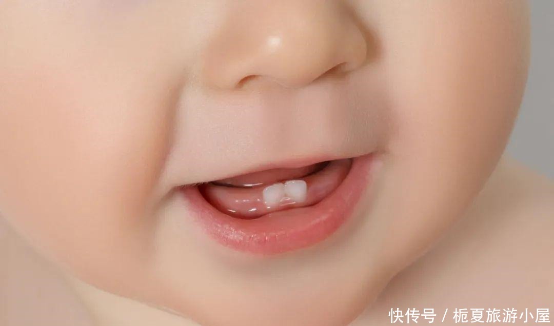 宝宝长牙|宝宝迟迟不长牙,急坏家长!哪个年龄段长牙是正常的呢