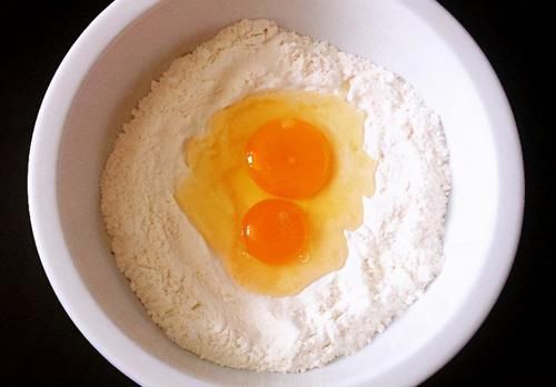 告诉|想吃芝麻条别买了,配方和手法告诉你,自己在家做,又香又酥