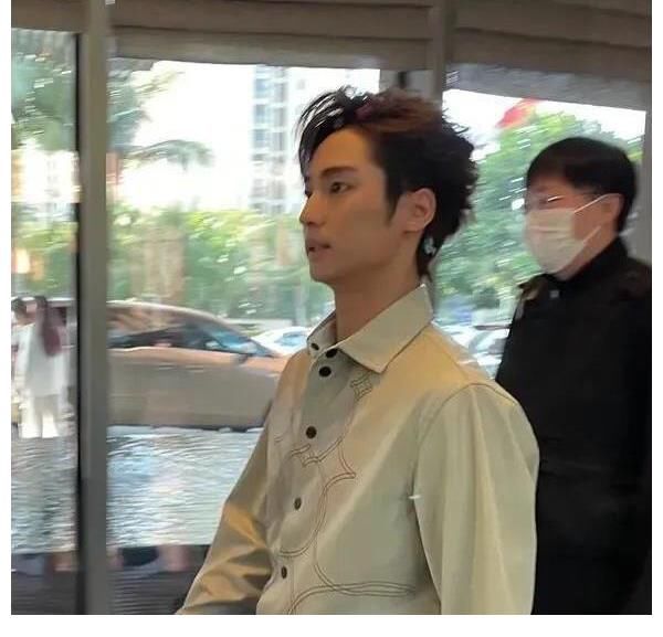 《披荆斩棘的哥哥》成团，陈小春实至名归，胡海泉、李响诚意难平