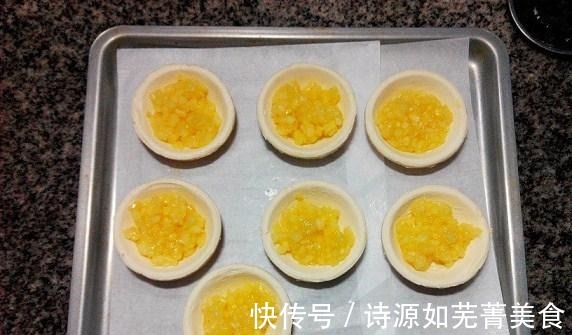 换个方式吃苹果做成苹果酥,酸酸甜甜层层香酥,做法很懒人!