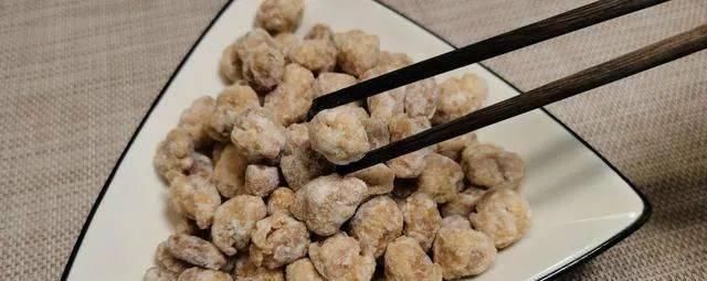 挂霜|挂霜花生,孩子最爱的馋嘴小零食,香甜酥脆