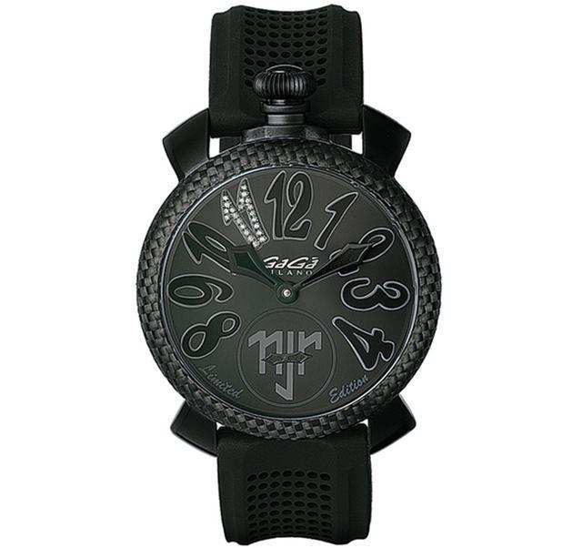 内马尔 内马尔曾日花百万买这个品牌手表,后来他还成为了代言人