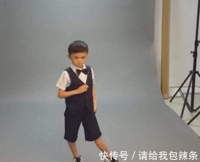 互联网时代|当年因长相很像马云而走红,随着热度慢慢消散,他又该何去何从