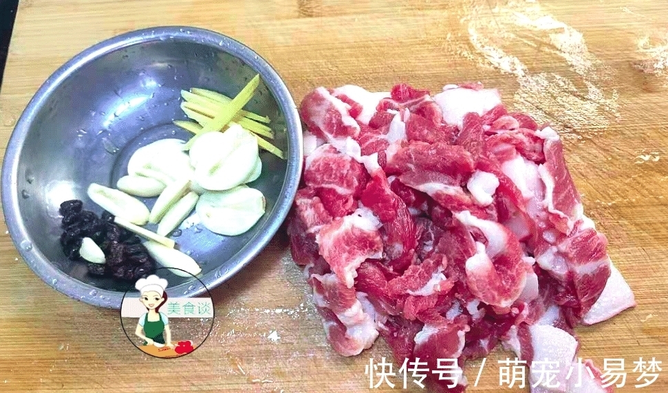 家常版|入冬后,最馋这道菜,比回锅肉还香,每回炒一盘,一锅米饭不够吃