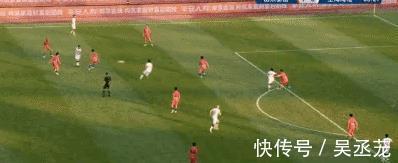 穆伊|96分钟绝平，2-2！中超冠军0分变1分，对手红点套餐，广州队笑了