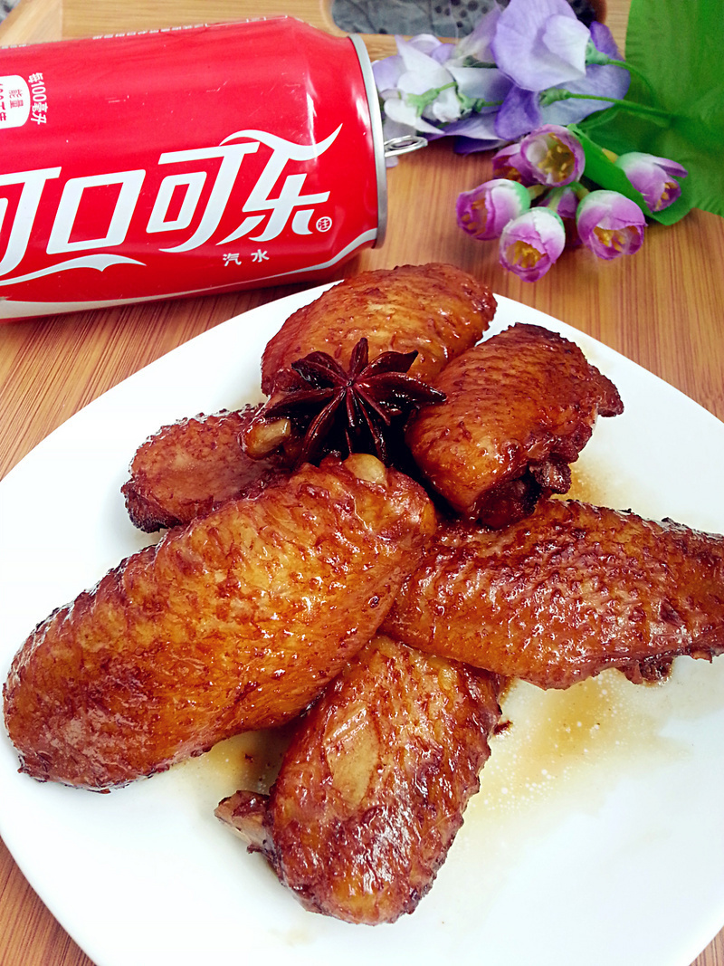 可乐鸡翅怎么做好吃试试下面做法，不用一滴油，香嫩无比超好吃