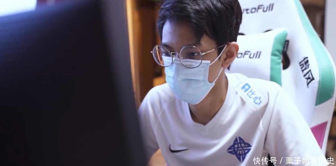 选手|LPL又一选手患上怪病!打比赛的时候,会不自觉地抽搐和眨眼!