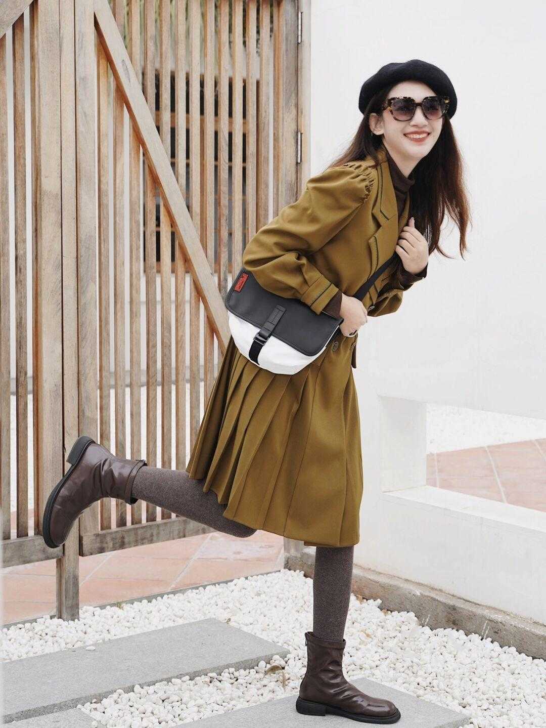 腿型 马丁靴千万别搭这“两”条长裤,暴露腿型瑕疵不说,还缺乏时尚感