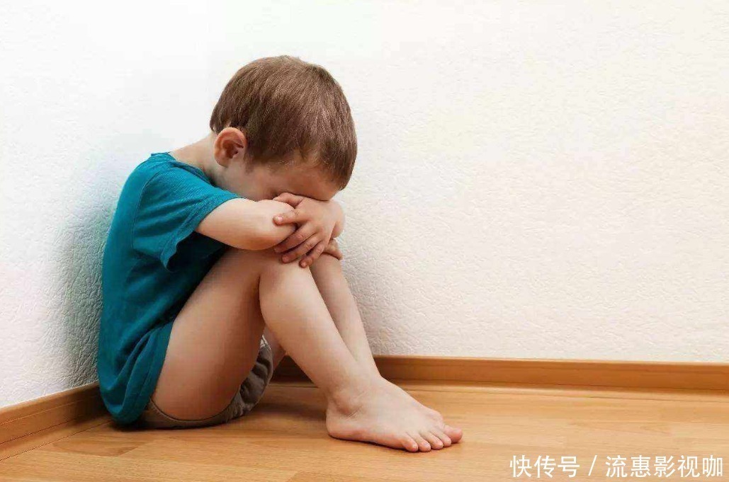 性格|不想孩子被当“软柿子”捏,父母牢记4点,孩子长大后也不被欺负
